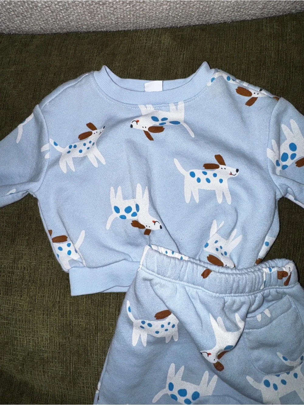 Set of 2 Sweatsuits Cat and Jack & Old Navy